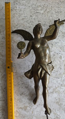Huge clock figurine - clock,